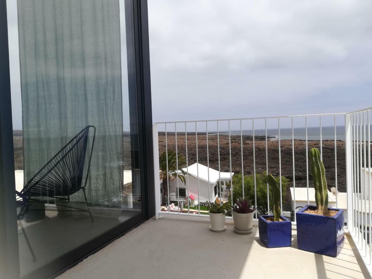 Apartamento Salema Punta Mujeres Exterior foto